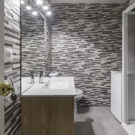 Apartamento En El Corazon De Con 4 Y Garaje Gratuito - Es-210-4 Lägenhet