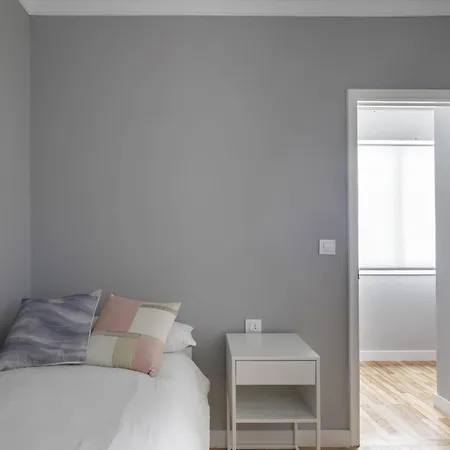 Lägenhet Apartamento En El Corazon De Con 4 Y Garaje Gratuito - Es-210-4 *